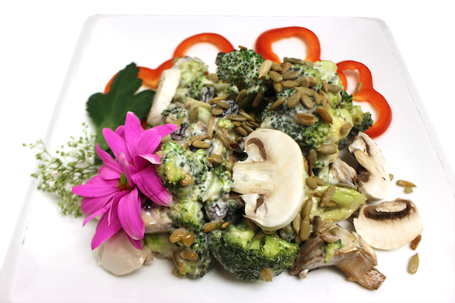 MARKET ORIENT EXPRESS BROCCOLI SALAD